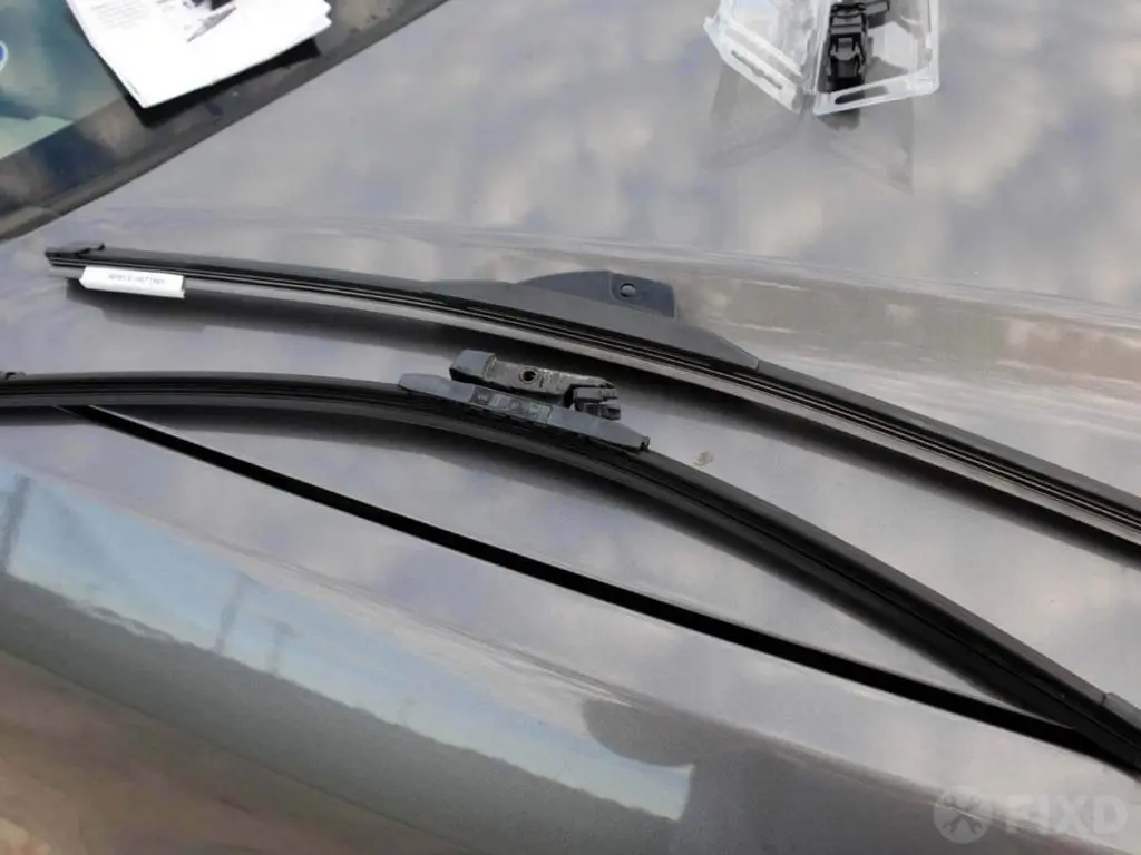 Comparison between new and old wiper blades