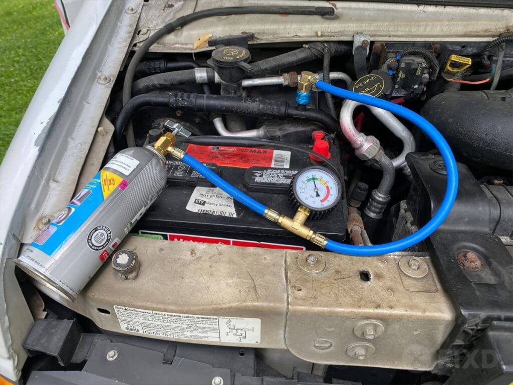 Air conditioner recharge kit