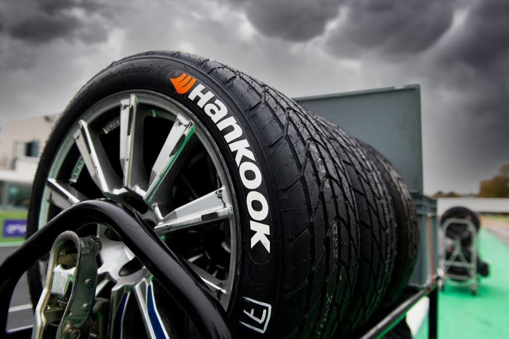 Comprehensive Hankook Kinergy ST Review