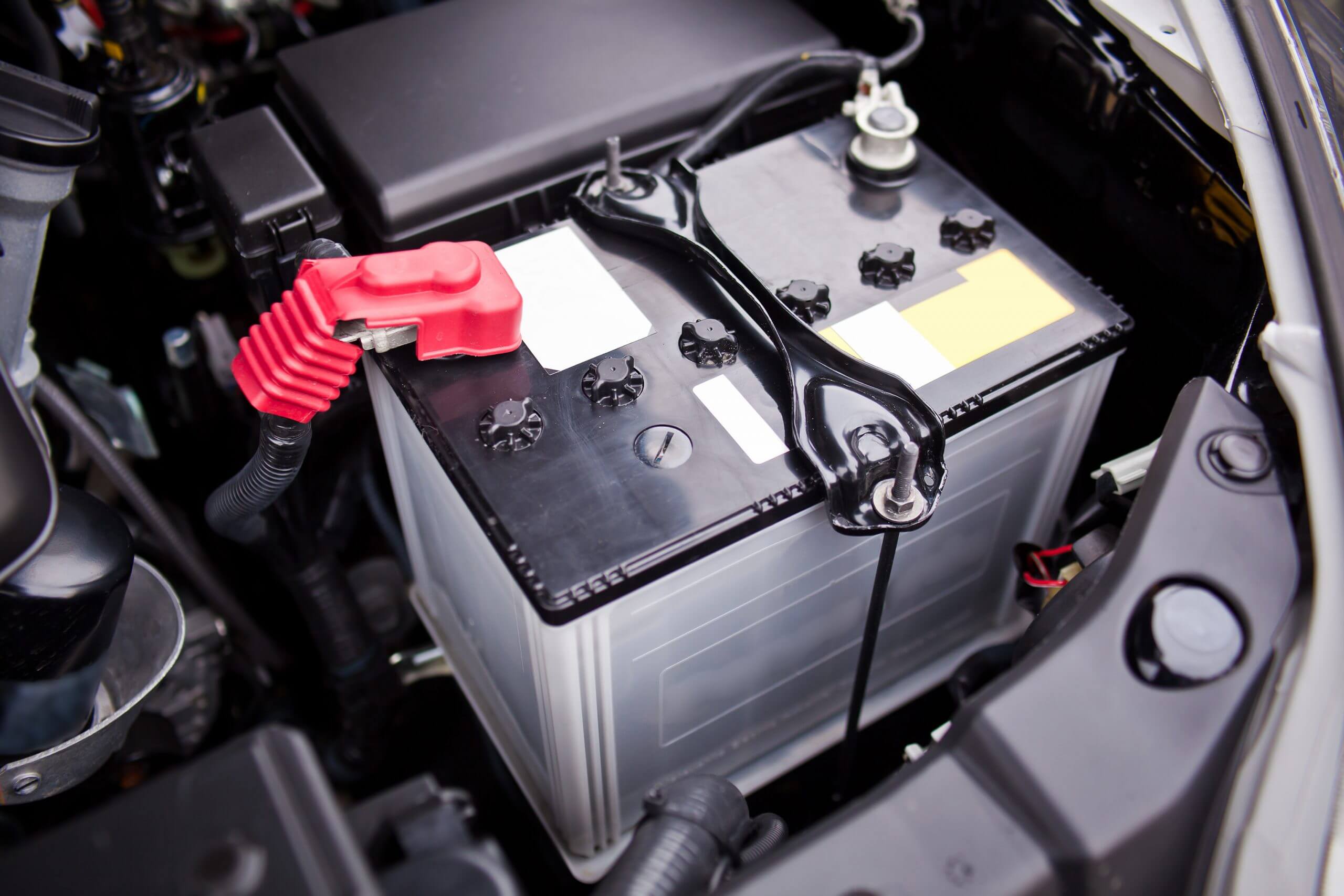 Battery installed near the М8 motor in SUV.