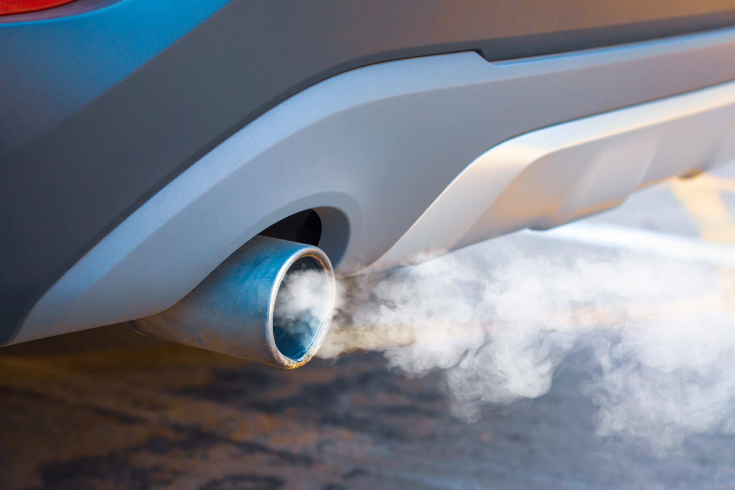 Waste smoke, the crisis of urban air pollution from car diesel engine