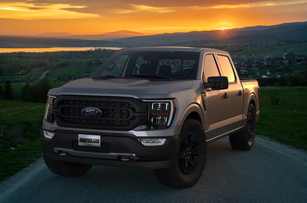 New Ford F-150 Rattler 2023 against a beautiful sunset