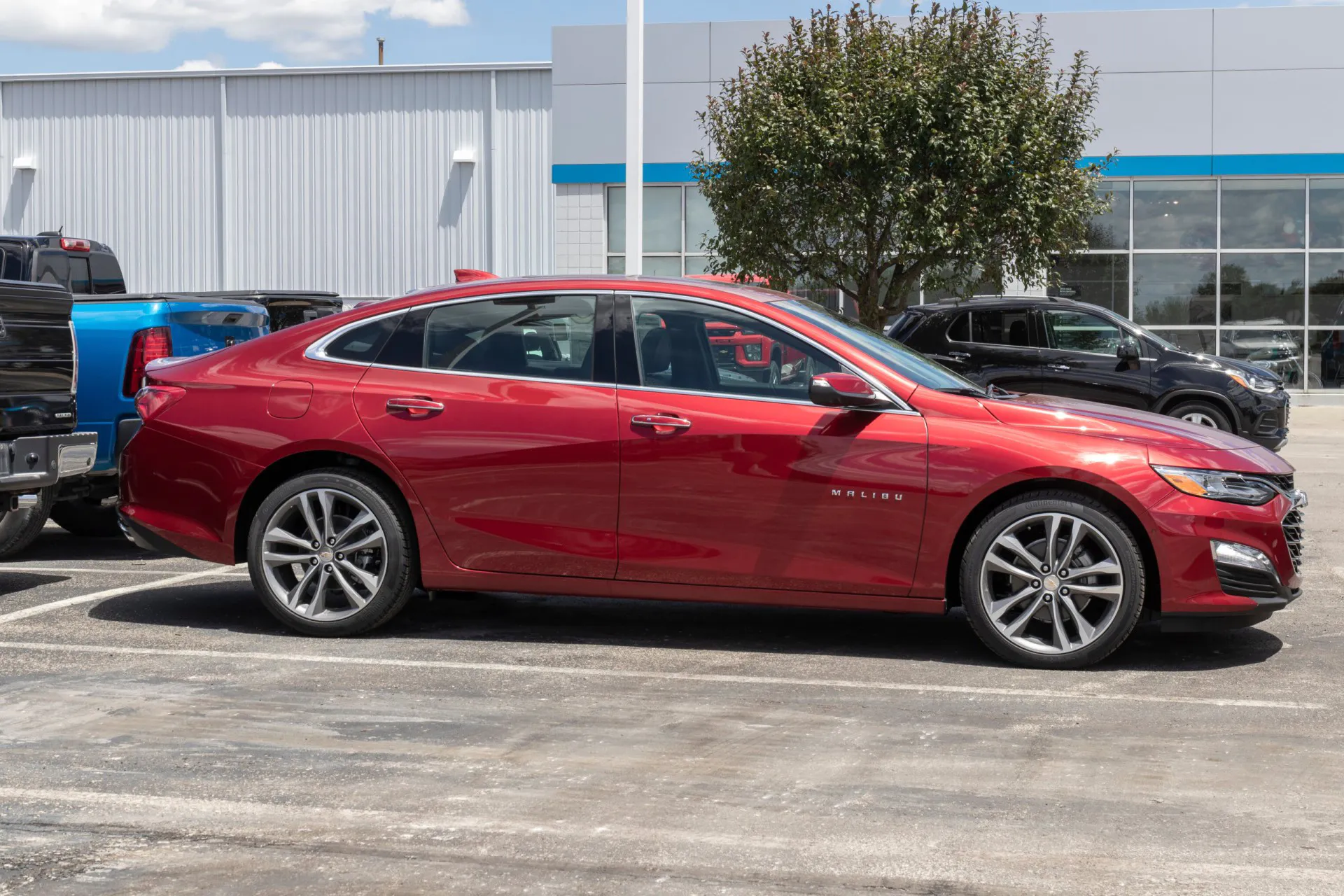 2017 Chevrolet Malibu at a parking lot