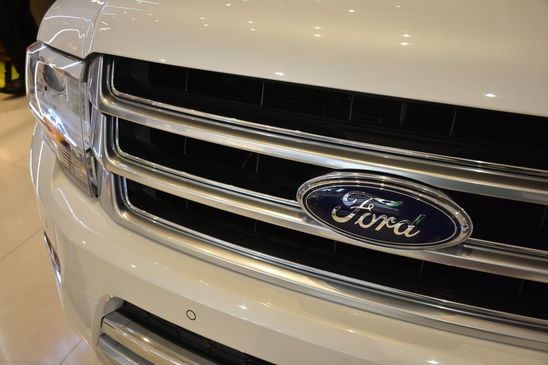 Ford Logo on the grille of Ford Expedition vehicle