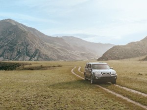Honda Pilot in the countryside