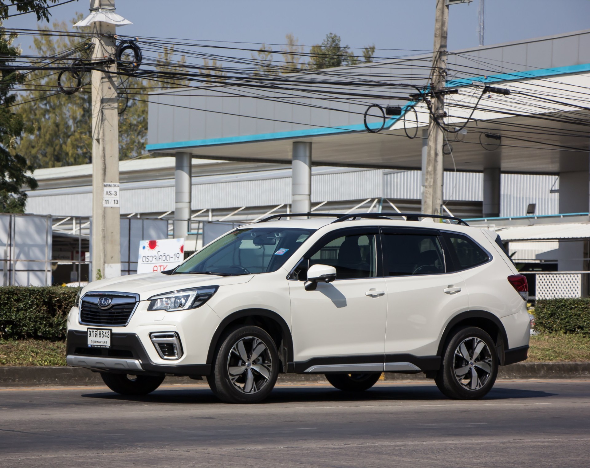 2020 Subaru Outback in the city street