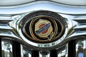 Chrysler chrome metal logo