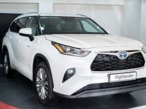 Toyota Highlander on display at a showroom